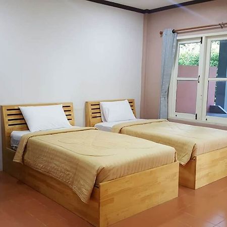 The Chill River Kwai Resort Kanchanaburi Buitenkant foto